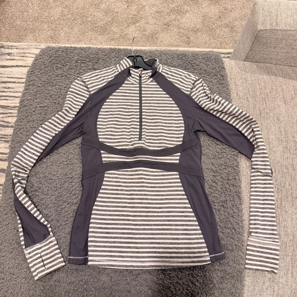 lululemon athletica Tops - lululemon athletica Gray Striped Long Sleeve Top